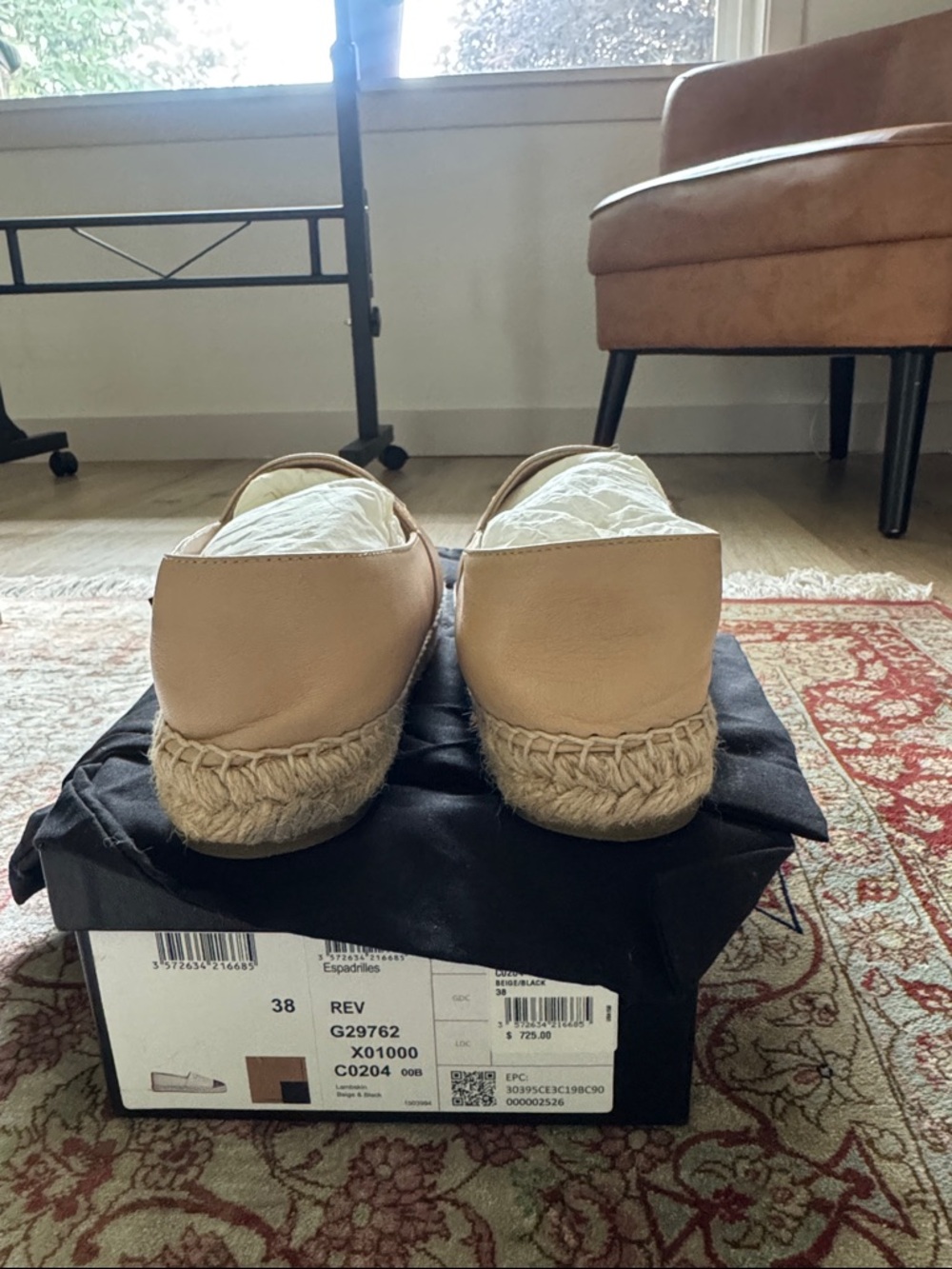 CHANEL Beige Leather Espadrilles with Black Toe Cap - Picture 4 of 6